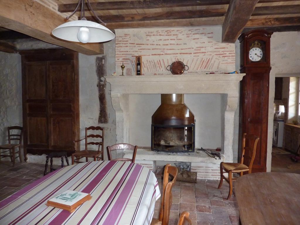 Gite Rural De Caractere Guerin Bagian luar foto